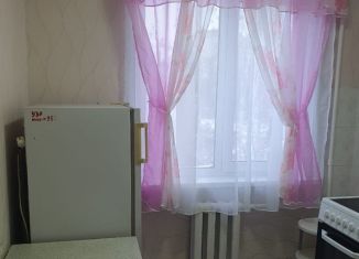 1-комнатная квартира в аренду, 32 м2, Новосибирск, улица 9-й Гвардейской Дивизии, 21, метро Площадь Маркса