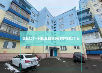 Продаю двухкомнатную квартиру, 52.7 м2, Кемеровская область, улица Космонавтов, 88