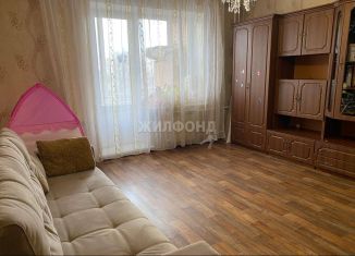 Продается двухкомнатная квартира, 66.2 м2, Новосибирск, метро Золотая Нива, улица Маяковского, 5