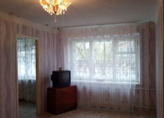 Продаю двухкомнатную квартиру, 42 м2, Волгоградская область, улица Маршала Ерёменко, 74