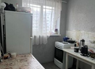 Продается однокомнатная квартира, 30.4 м2, Челябинск, улица Ворошилова, 55, Калининский район