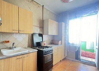 Продажа 3-комнатной квартиры, 62.4 м2, Симферополь, улица 60 лет Октября, 17