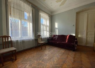 Продается двухкомнатная квартира, 46 м2, Астрахань, улица Шаумяна, 45, Кировский район