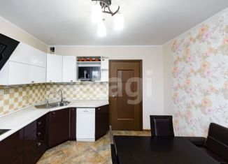 Продам 3-комнатную квартиру, 96.9 м2, Тюменская область, Широтная улица, 96