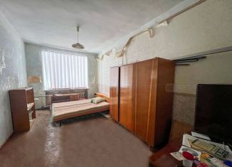 Продажа 2-комнатной квартиры, 66.4 м2, Бугульма, улица Тукая, 75