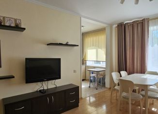 Продается четырехкомнатная квартира, 81.5 м2, Краснодарский край, микрорайон Парус, 8