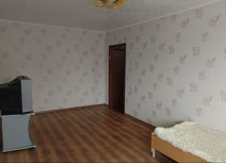 Сдам 1-комнатную квартиру, 31 м2, Челябинская область, улица Семёнова, 16