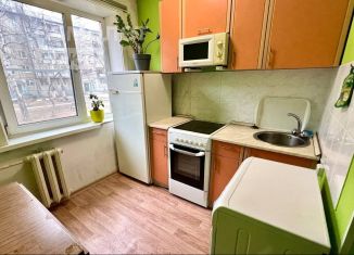 Продам 1-комнатную квартиру, 32 м2, Иркутск, Свердловский округ, бульвар Рябикова