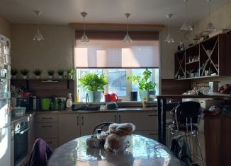 Продажа дома, 181.4 м2, поселок городского типа Атамановка