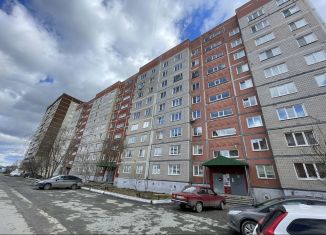 Сдается 1-ком. квартира, 37 м2, Свердловская область, улица Емлина, 3А