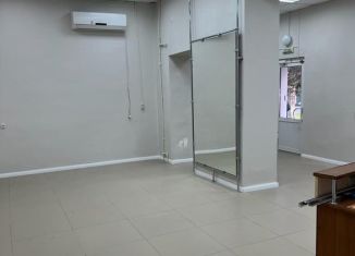 Продам торговую площадь, 46.6 м2, Бавлы, площадь Октября, 9