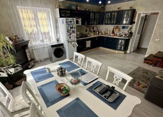 Продам дом, 105 м2, деревня Минино, Центральная улица