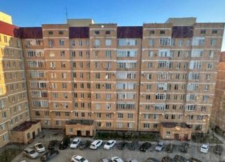 Продается трехкомнатная квартира, 117 м2, Грозный, 7-й микрорайон, бульвар Султана Дудаева, 26