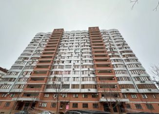 Продается двухкомнатная квартира, 70.7 м2, Чечня, Санкт-Петербургская улица, 42А