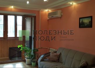 Продаю трехкомнатную квартиру, 69.9 м2, Новороссийск, улица Куникова, 54