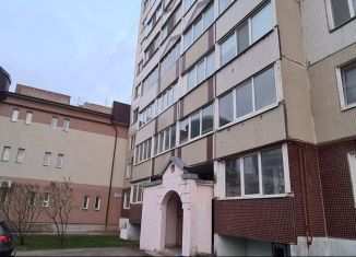 Продается однокомнатная квартира, 38 м2, Псков, улица Рокоссовского, 34