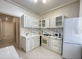 Сдается двухкомнатная квартира, 60 м2, Иркутск, улица Ядринцева, 8А