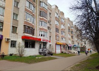 Продаю двухкомнатную квартиру, 52 м2, Кострома, проспект Мира, 75