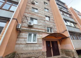 Продажа однокомнатной квартиры, 32 м2, Астрахань, улица Чкалова, 80к1