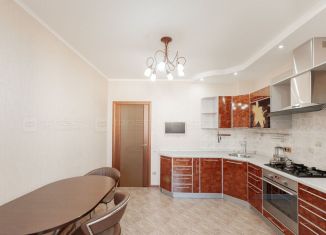 Продажа трехкомнатной квартиры, 95 м2, Татарстан, улица Академика Лаврентьева, 9