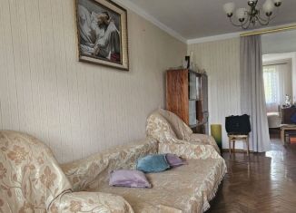 Двухкомнатная квартира на продажу, 50 м2, Владикавказ, улица Леонова, 9к2, 4-й микрорайон