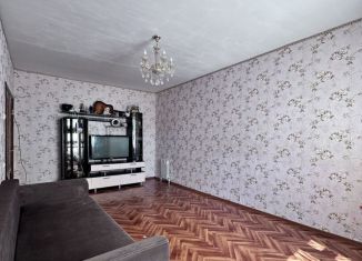 Двухкомнатная квартира на продажу, 79.5 м2, Астраханская область, улица Куликова, 73к4