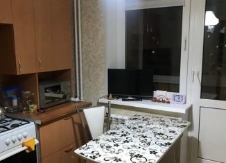 Продаю 1-комнатную квартиру, 36 м2, Новочебоксарск, Комсомольская улица, 16