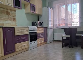 Сдам 2-комнатную квартиру, 64 м2, Томская область, улица Королёва, 14