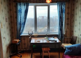 3-комнатная квартира на продажу, 51.7 м2, Санкт-Петербург, Бухарестская улица, 39к1