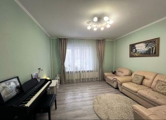 Продаю пятикомнатную квартиру, 110.8 м2, Санкт-Петербург, Петергофское шоссе, 84к19