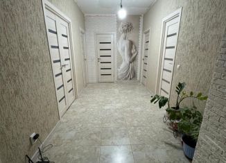 Продаю трехкомнатную квартиру, 90 м2, Ивановская область, улица Жарова, 41
