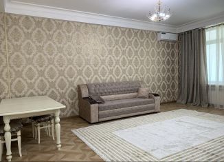 Квартира в аренду студия, 40 м2, Махачкала, улица Азизова, 66, Ленинский район