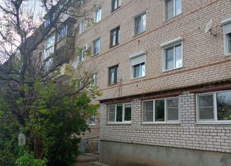 Сдам 1-комнатную квартиру, 32 м2, Волгоградская область, Заводская улица, 8
