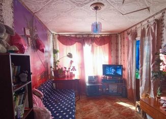 Продается четырехкомнатная квартира, 64 м2, Гурьевск, улица Кирова, 35