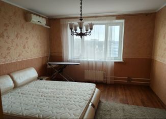Сдам двухкомнатную квартиру, 52 м2, Москва, улица Академика Янгеля