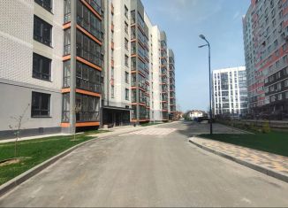Продам двухкомнатную квартиру, 68.2 м2, Брянск, Советский район