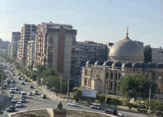 Сдам помещение свободного назначения, 600 м2, Махачкала, проспект Петра I, 38, Ленинский район