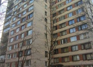 Продам двухкомнатную квартиру, 53.6 м2, Санкт-Петербург, проспект Пархоменко, 33, метро Лесная