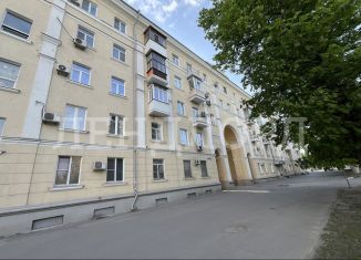 Продам 3-комнатную квартиру, 60 м2, Новочеркасск, Московская улица, 69