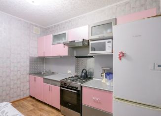 Продам 3-комнатную квартиру, 67.9 м2, Татарстан, улица Хади Такташа, 2