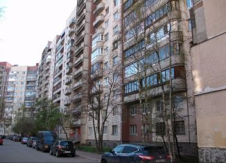 Продажа двухкомнатной квартиры, 55 м2, Санкт-Петербург, Ленская улица, 3к2, метро Улица Дыбенко