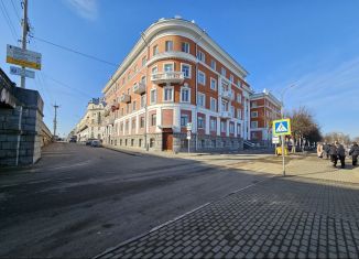 Четырехкомнатная квартира на продажу, 104.4 м2, Тверская область, набережная Степана Разина, 2