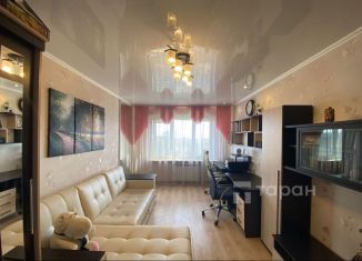 Продаю трехкомнатную квартиру, 64.9 м2, Челябинская область, Новосельская улица, 25