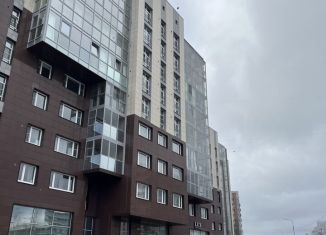 Продается двухкомнатная квартира, 53 м2, Петрозаводск, набережная Варкауса, 37
