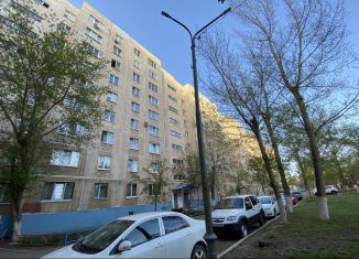 Трехкомнатная квартира на продажу, 65.8 м2, Оренбургская область, улица Родимцева