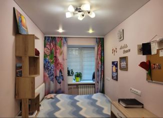 2-комнатная квартира на продажу, 43.5 м2, Екатеринбург, улица Чекистов, 12, метро Машиностроителей