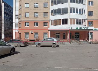 Сдам торговую площадь, 235 м2, Свердловская область, улица Черняховского, 43