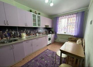 Продам 2-комнатную квартиру, 58.6 м2, Татарстан, улица Карла Маркса, 30А