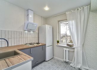 Продается 2-комнатная квартира, 43 м2, Краснодар, улица имени Тургенева, 112, Западный округ