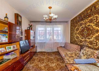 Продаю 2-комнатную квартиру, 43 м2, Курган, улица Дзержинского, 7